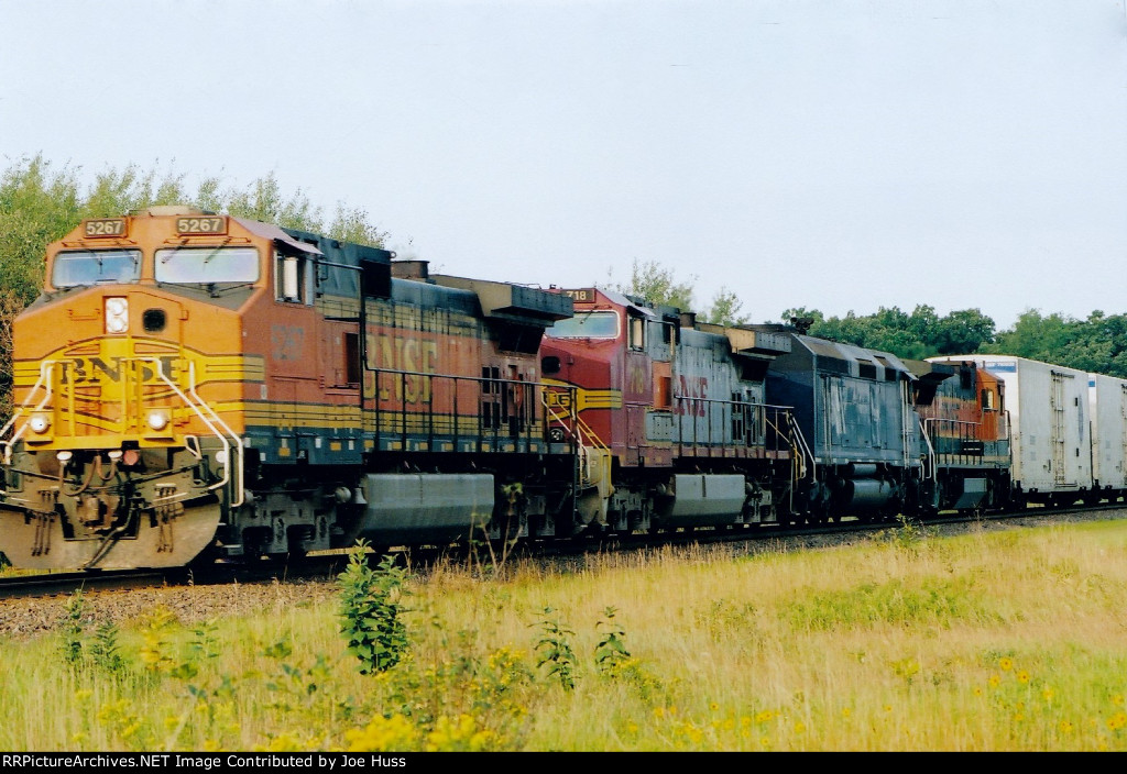 BNSF 5267 East